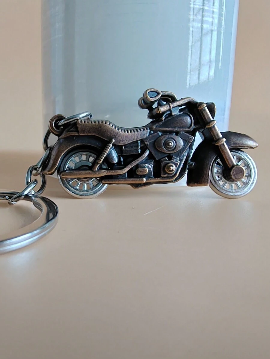 1 pièce Porte-clés décoratif de roue de moto unisexe, convient pour les sacs, les voitures et les porte-clés de la maison, accessoires automobiles quotidiens, breloques de sac, style gothique mignon Y2K