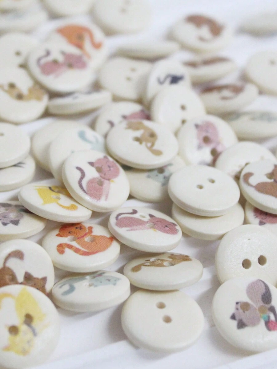 50pcs/Pack 1.5cm Cartoon Printed Cat Animal Shaped Wooden Buttons For Clothing, Scarf, Hat Decoration Diy
