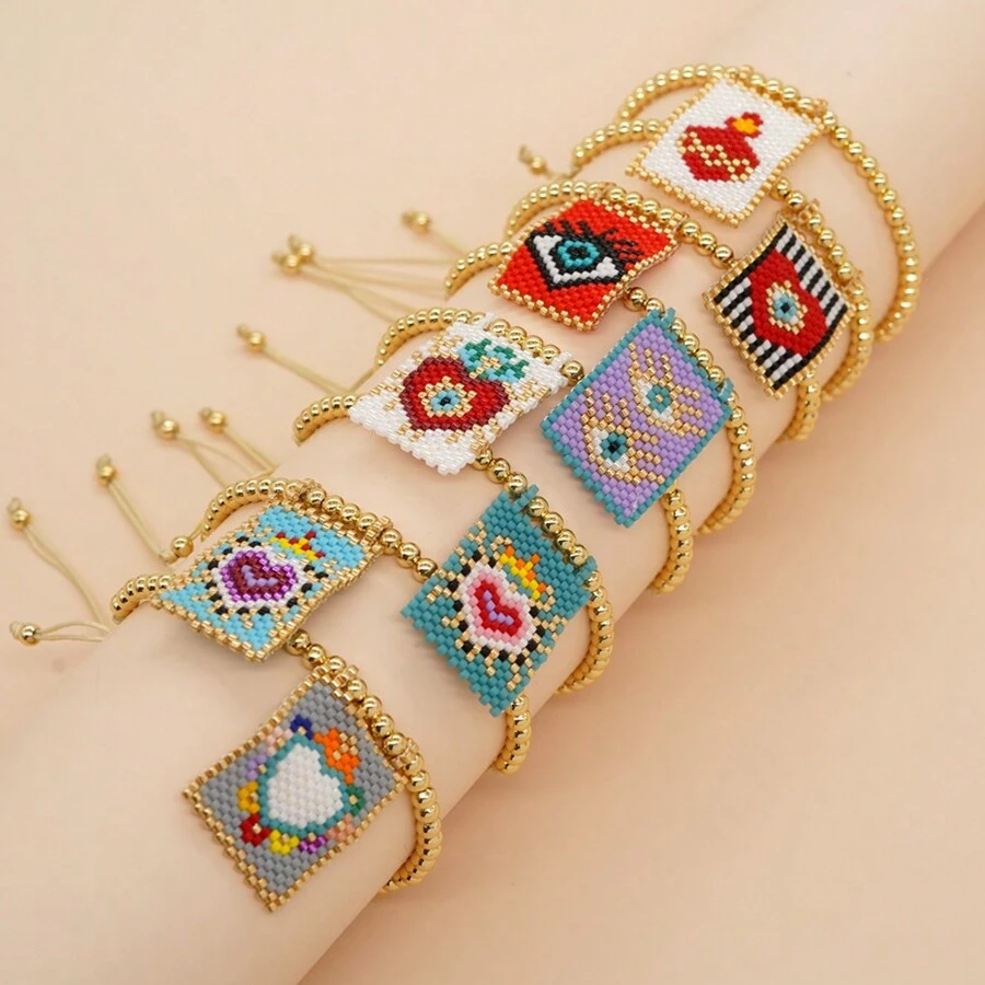 1 pieza Pulsera tejida a mano de estilo bohemio y de vacaciones, con Charm en forma de corazón y cuentas doradas de 18k, joyería de moda de verano, mejor regalo de amistad, mejor regalo para el Día de los Enamorados