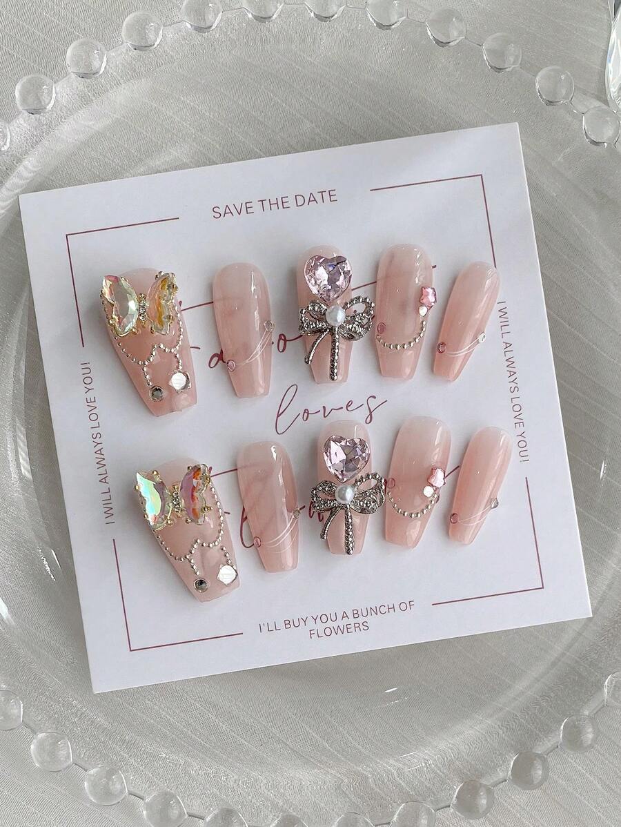 10 Pezzi/set Lunghezza Media Forma Di Chiodo Artificiale A Forma Di Bara Fatti A Mano, Colore Rosa Cocomero, Decorazioni Fatte A Mano Con Linea Dipinta, Strass, Perle, Catena A Farfalla E Disegno A Cuore D'amore 3d. Kit Di Suggerimenti Per Unghie Per Feste E Uso Quotidiano