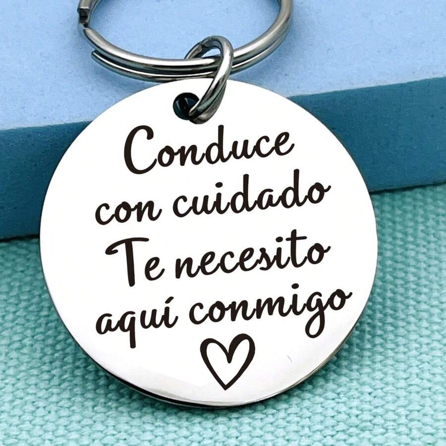 Porte-clés "Conduisez prudemment" en espagnol, cadeau pour papa, petit ami, camionneur, mari. Cadeau de la Saint-Valentin pour conductrices et conducteurs. Accessoires de voiture, pendentif de sac à dos pour l'école
