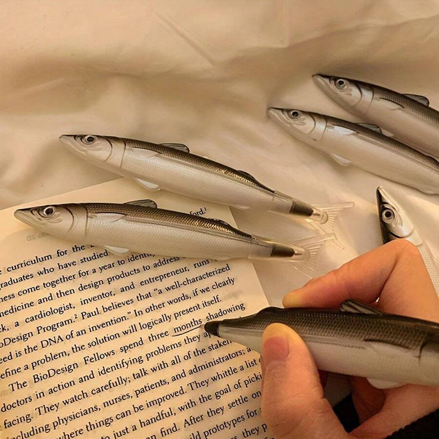 1pc Black Ballpoint Pen, Unisex, Creative Funny Fish Shaped Pen, Student Stationery Back To School