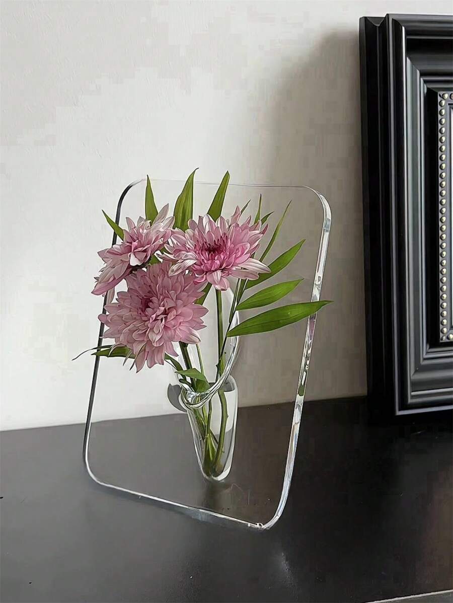 Un vase cadre photo créatif et artistique