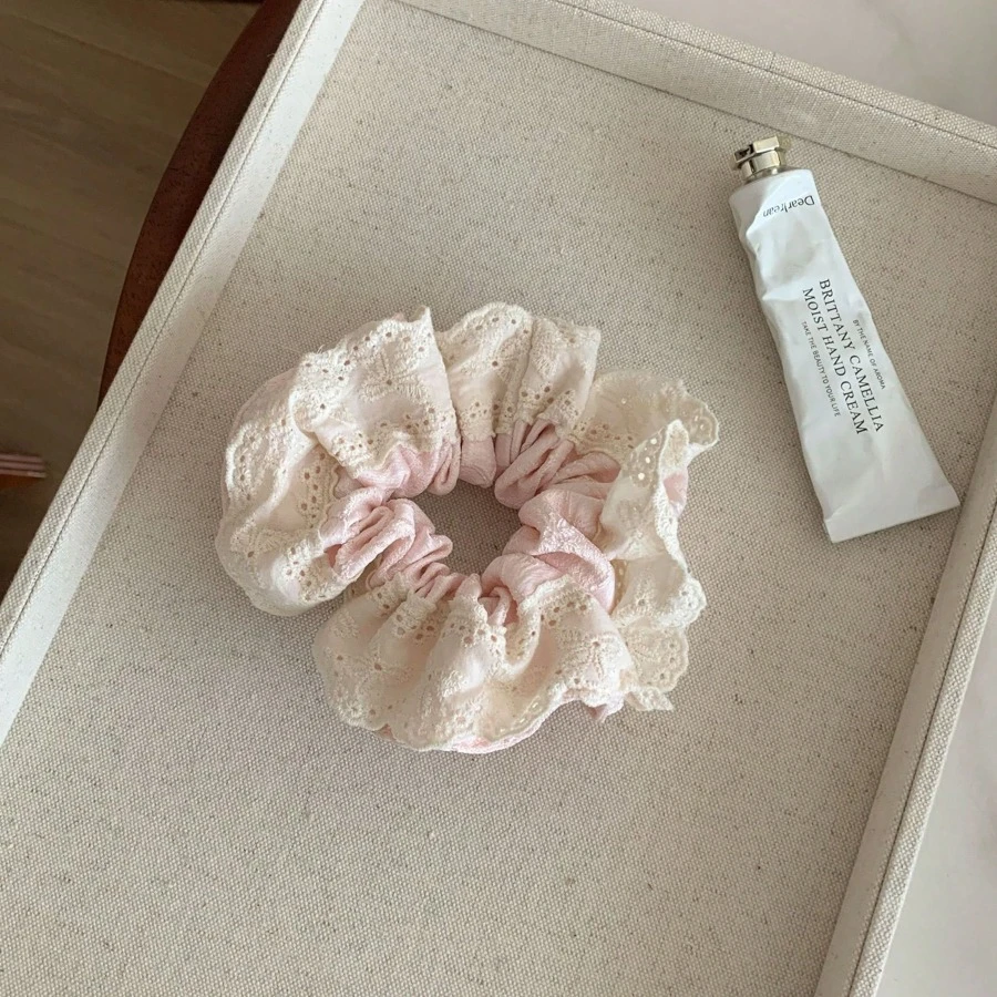 1 pieza Lazo de pelo crepitante de encaje elegante y hueco para mujer, rosa, diseño francés delicado de nicho, accesorio de pelo versátil para uso diario, accesorios para el cabello, lazos de pelo tipo scrunchie
