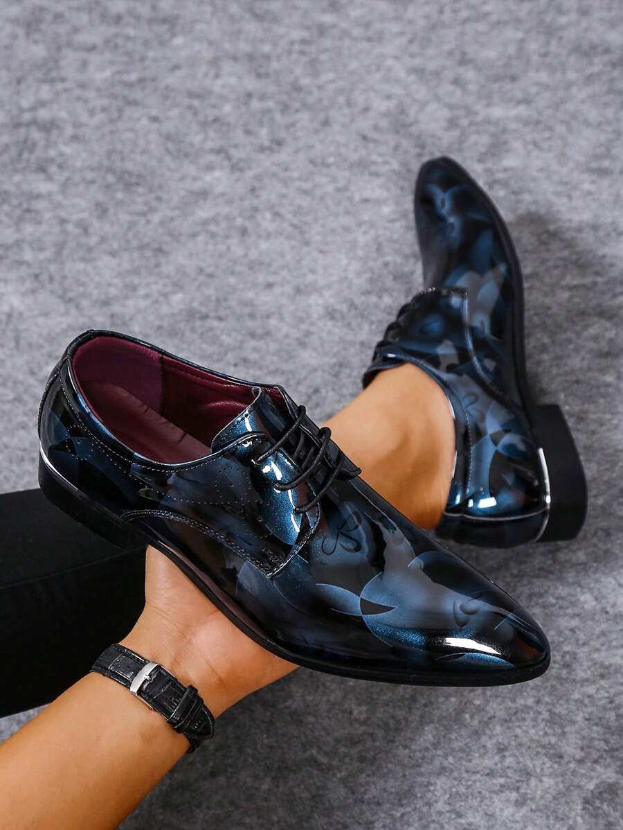 Men Printed Pointed-Toe Lace-Up Low Heel Formal Leather Shoes, British Style, Suitable For Middle-Aged Banquet, Spring And Autumn, PU Barber Shoes