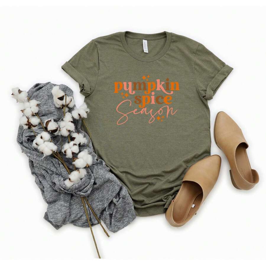 Pumpkin Spice Season Stars | Short Sleeve Graphic Tee