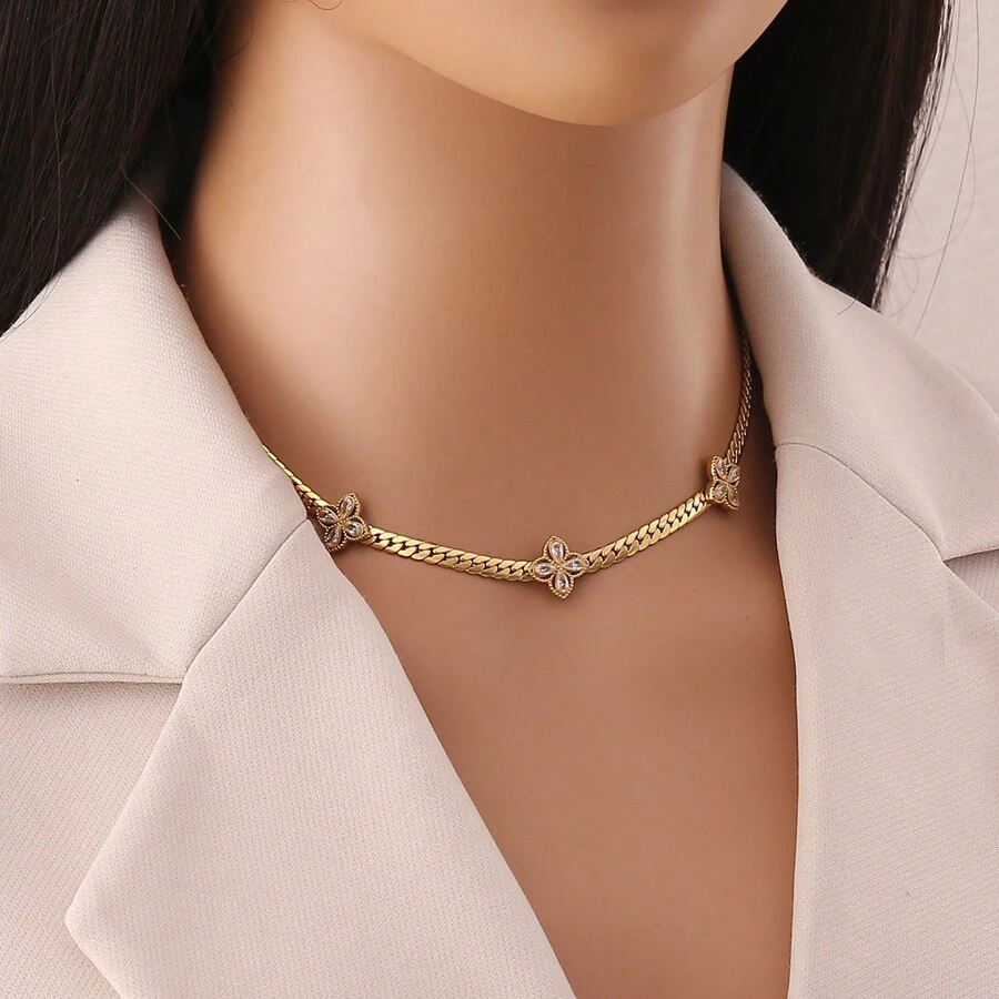 Freegrow 1pc Zirconia Flower Stainless Steel Necklace For Women, Suitable For Daily Wear