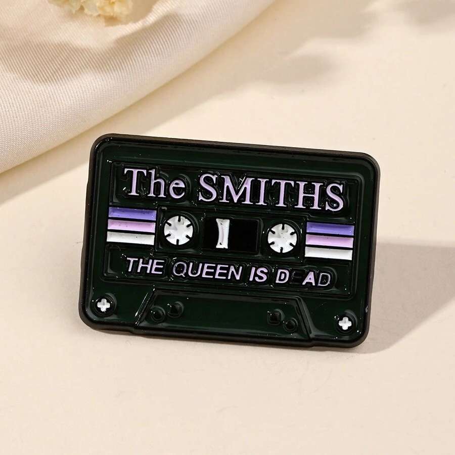 Broche de dibujos animados creativos y lindo, accesorio de moda unisex, insignia decorativa de aleación de zinc