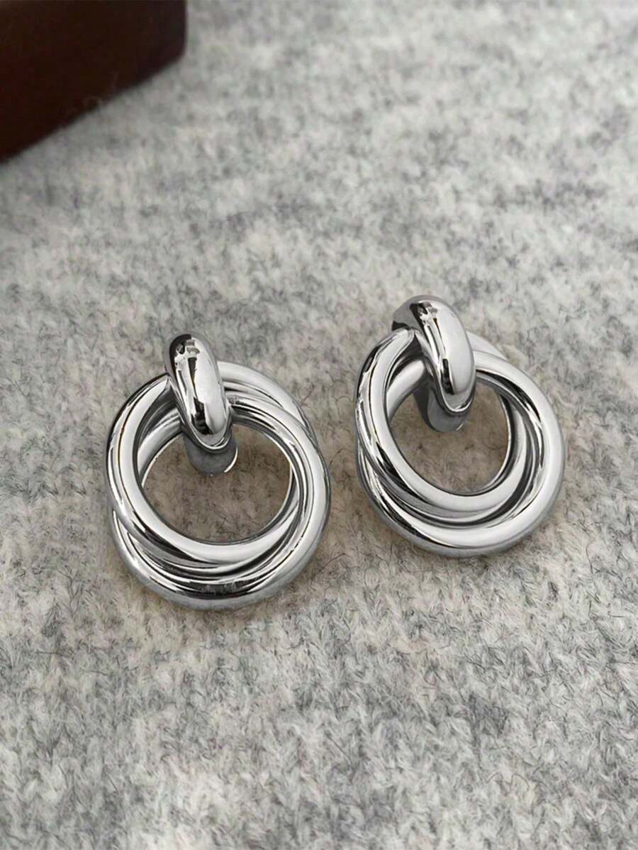 1pair Exaggerated Geometric Alloy Twisted Hoop Earrings, Vintage Circular Ear Accessory Suitable For Daily And Festive Wear