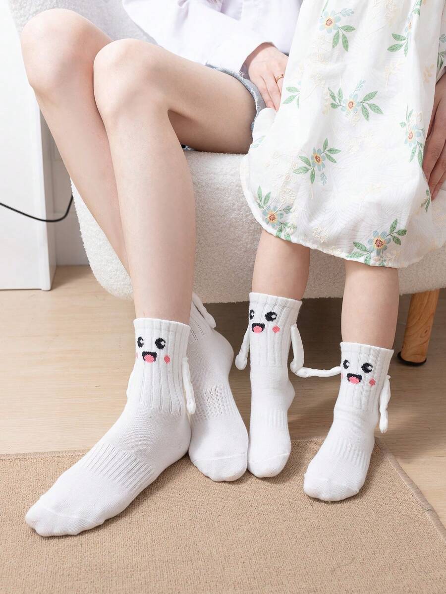 1 Pair Parent-Child Cartoon Cute Smiling Face Embroidery Matching Hand-Holding Funny Black And White Mid-Calf Socks For Kids Aged 1-8