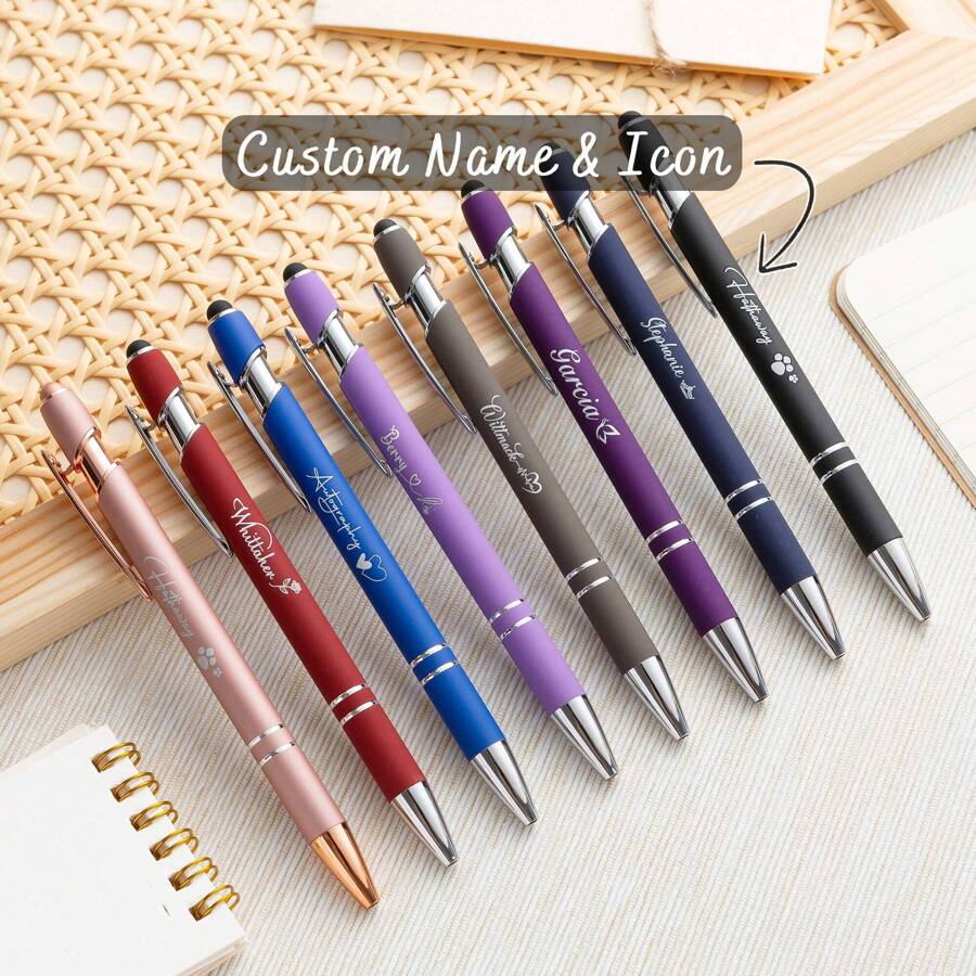 1 pieza Bolígrafo personalizado a rayas, bolígrafo personalizado grabado, regalo para maestros, regalo de vuelta a la escuela para estudiantes, recuerdos de fiestas, regalo de cumpleaños, regalo de despedida de soltera, regalos de empresa, regalo de dama de honor, bolígrafo personalizado exquisito, regalo de bolígrafo para mujeres, regalo de Navidad, regalo del Día de la Madre para niñas, mejor amiga, maestro, estudiante. Reutilizable, bolígrafos personalizados con nombre, adornos navideños personalizados 2024, bolígrafos personalizados, regalo de Navidad, regalos personalizados para mujeres/hombres, regalos ideales para él/ella, novio, novia, familia, amigos, niños, estudiantes, trabajadores, clientes para el Día del Padre, para aniversarios, para graduaciones, para bodas, para invierno, para otoño, para negocios/trabajo/oficina Vuelta al colegio, Vuelta al colegio, Útiles escolares