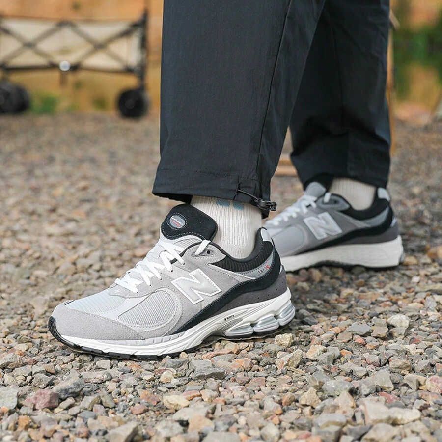 New Balance Shoes 2024 New 2002R Series Sports Casual Shoes Retro Running Shoes Chunky Sneakers M2002Rsg