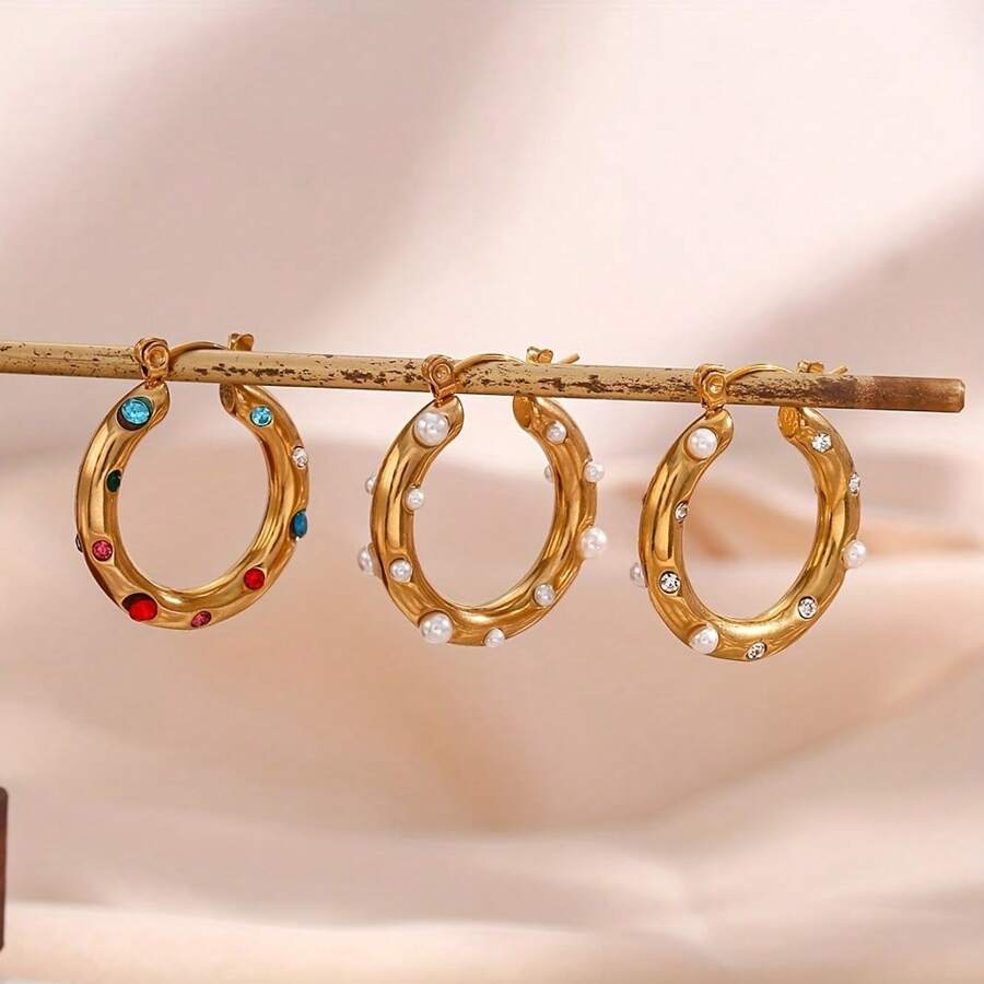 1 paire de boucles d'oreilles créoles de luxe en acier inoxydable plaqué or 18 carats avec perle, boucles d'oreilles en cubic zirconia coloré, conviennent pour le travail, les rendez-vous, les fêtes