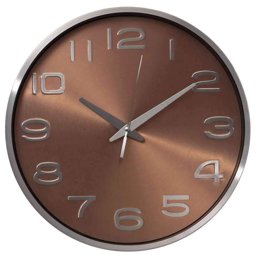 Aluminum Round Wall Clock - Modern Decor For Living Room, Kitchen, Or Dining Room - 12 In Decorative Timepiece With Sleek Design - Large Round Clock For Home - Silent Ticking - Battery Operated, Gold