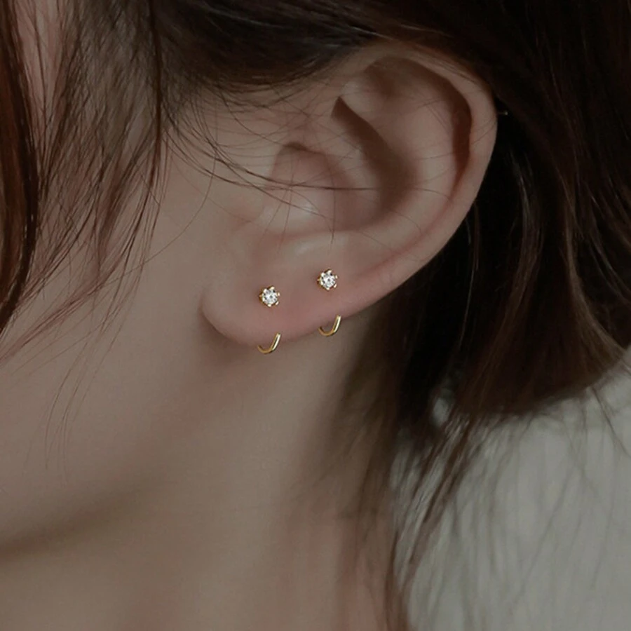 1 paire de boucles d'oreilles à tige réglables unisexes, avec zirconium cubique artificiel, un design simple brillant et tendance, pouvant être portées pendant le sommeil, convient pour le port quotidien des hommes et des femmes