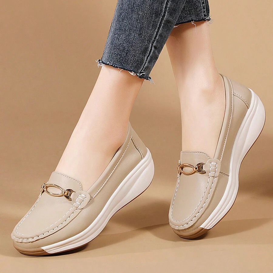 2024 New Arrival Women's Thick-Soled Slip-On Loafers, Lightweight And Slip-Resistant, Casual Mom Shoes