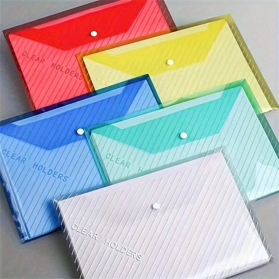 5 pièces Sac de fichier A4 en plastique transparent imperméable à grande capacité avec bouton. Sac de rangement pour papiers d'examen. Fournitures de bureau pour entreprise et étudiants. Garde vos données et papeterie de bureau organisées et sécurisées. Style aléatoire Rentrée scolaire, Fournitures scolaires