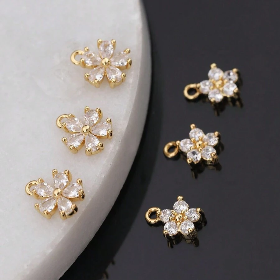 6 pièces Marguerite Pétales micro Incrusté À Strass Pendentif Pour DIY Boucles D'oreilles , bracelets , Bracelets De Cheville , Chaîne De Taille