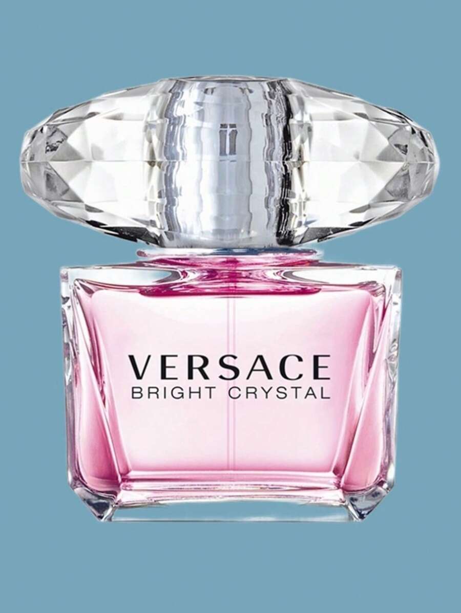 VERSACE BRIGHT CRYSTAL 0.17OZ EDT PERFUME SPRAY FOR WOMEN MINI. ADN CYBER MONDAY DEAL. Bright Crystal Opens With A Pure Seduction Of Fruity Yet Mild Floral Top Notes. Composed Of Sparkling Fresh Water Notes And A Delicate Array Of Floral Gourmand, The Scent Is Meant To Brilliantly Radiate Happiness. The Dry Down Is Warm And Wonderful With Notes Of Mahogany And Amber.
