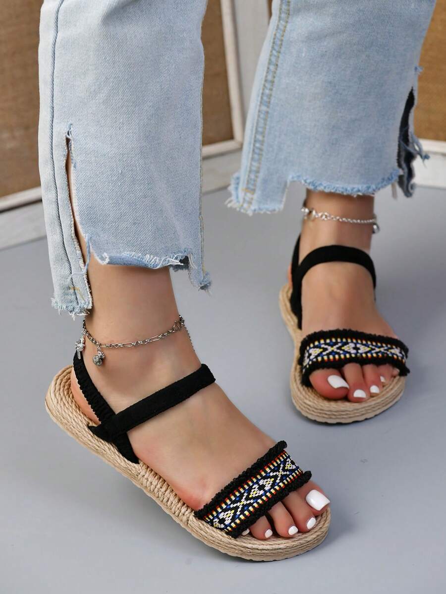 Women's Fashionable Flat Sandals, Spring/Summer Beach Anti-Slip Cute, Bohemian Style Flat Sandals, & Western Europe, Elegant Elastic Sandals
