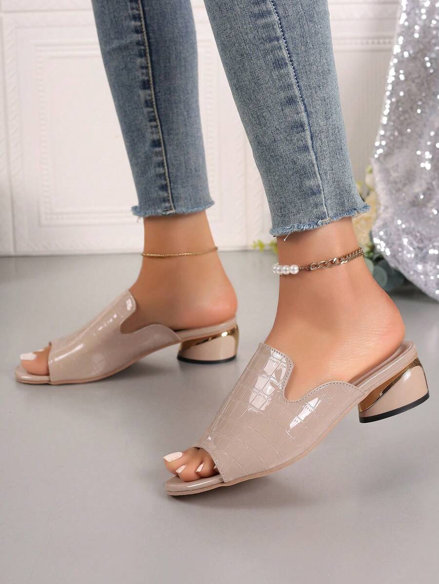 Women's Slippers, 2024 New Summer Fashionable Casual Open-Toe Soft-Sole Oversize One-Belt Mid-Heel Thick-Heel Sandals