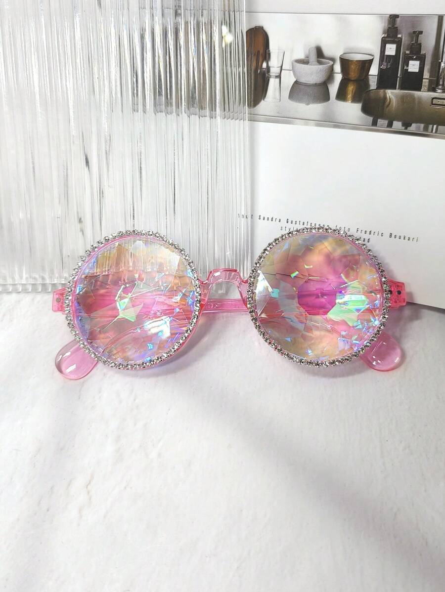 1 Peça Óculos de sol da moda feminina com armação de plástico rosa magenta vibrante, decoração de cristal de kaleidoscópio brilhante, acessório de fantasia de festa de luxo estilo Y2K, adequado para praia, festa temática, festival (óculos sem grau com pano de limpeza), acessórios de praia para mulheres, óculos escuros, básicos de roupas femininas para outono/inverno, presentes para férias na praia, ao ar livre, viagens