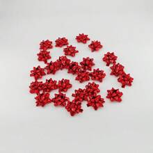 50 قطعة عقدة نجمة بقطر 1 إنش لزينة صناديق الهدايا في عيد الحب وعيد الأم وعيد الشكر وعيد الهالوين وعيد الميلاد ورأس السنة وزينة علب الهدايا وتغليف الهدايا وسلة الهدايا وزينة حزم العيد وزينة الإكليل وديكور الأعراس وحفلة العروسة وما إلى ذلك.