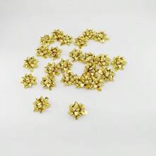 50 قطعة عقدة نجمة بقطر 1 إنش لزينة صناديق الهدايا في عيد الحب وعيد الأم وعيد الشكر وعيد الهالوين وعيد الميلاد ورأس السنة وزينة علب الهدايا وتغليف الهدايا وسلة الهدايا وزينة حزم العيد وزينة الإكليل وديكور الأعراس وحفلة العروسة وما إلى ذلك.