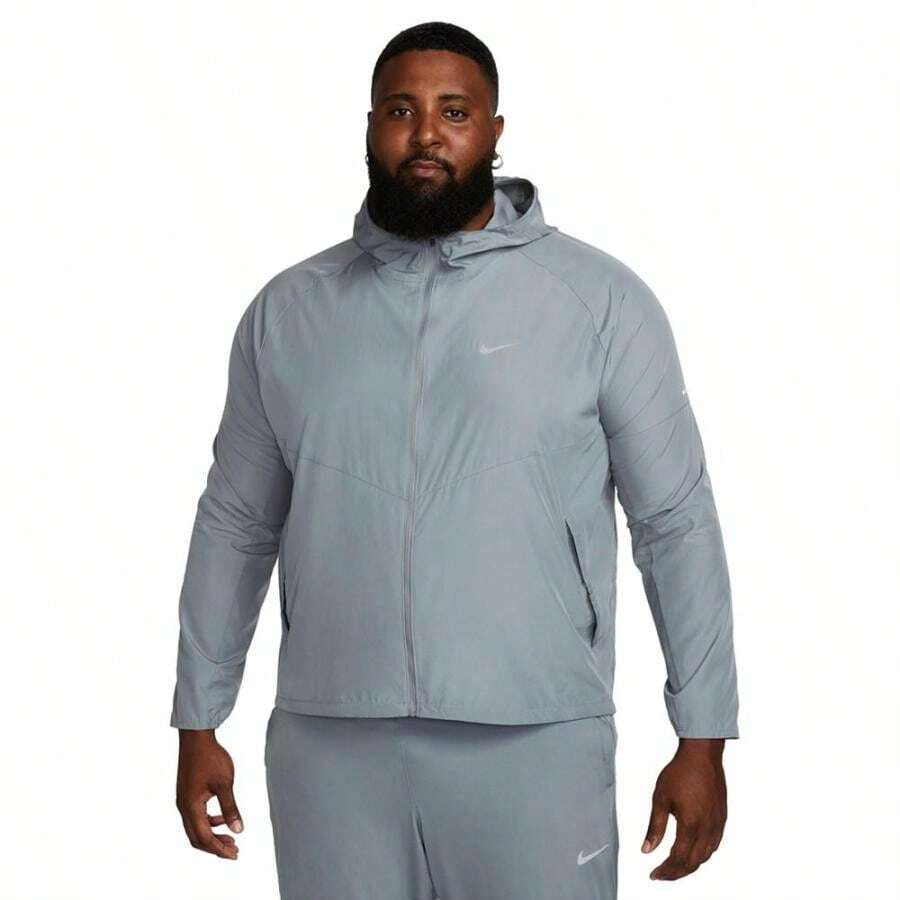 Nike Miler Boyfriend Style Men's Repel Running Jacket