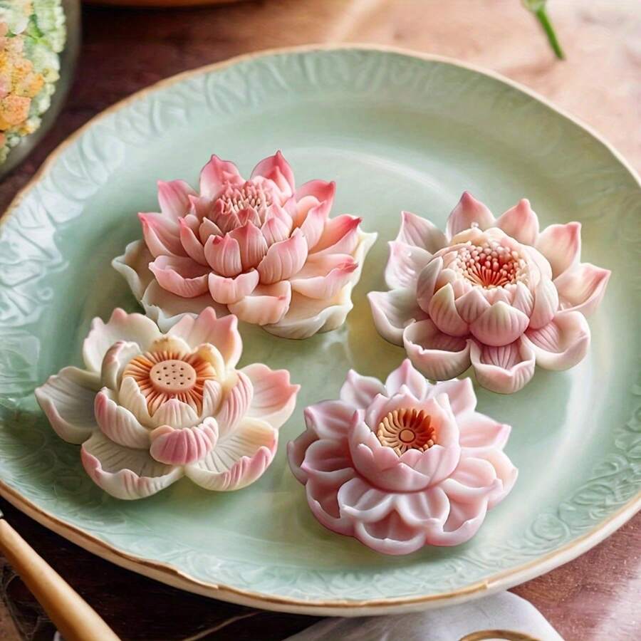 Moule en silicone pour bougie d'aromathérapie lotus 3D créative, outil de fabrication de savon DIY, convient pour les fleurs, les roses, le plâtre et l'artisanat de résine, la décoration de la maison, le dîner romantique aux chandelles et la décoration de fête, cadeau pour la Saint-Valentin et Noël