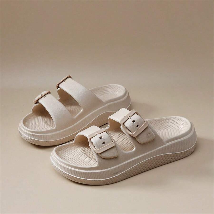 Pantuflas de moda talla grande para hombres y parejas, nuevos estilos de verano 2024 para uso en interiores, gruesas suelas antideslizantes de EVA para el hogar y exterior.