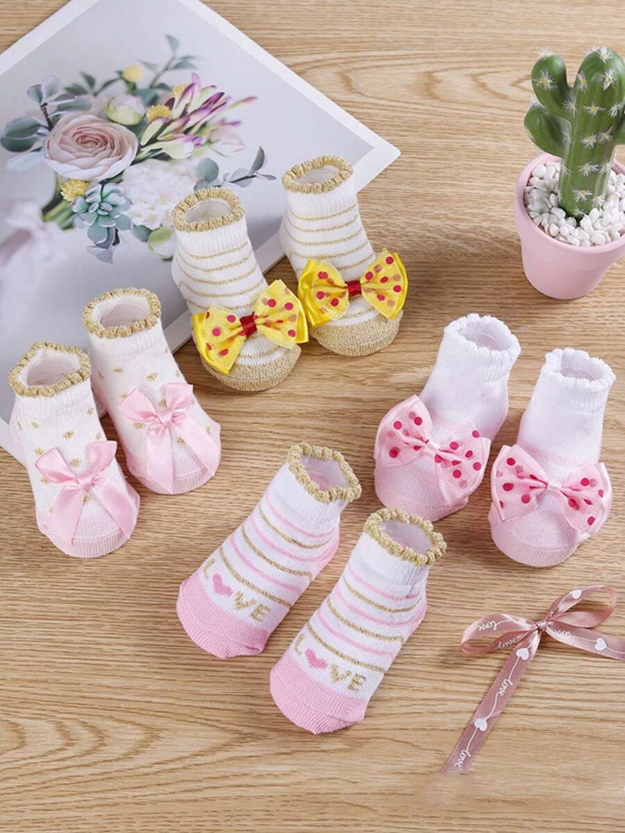 4 Pairs Multi-Color Cute Stripe, Letter, Bow Design Versatile Comfortable Baby Socks