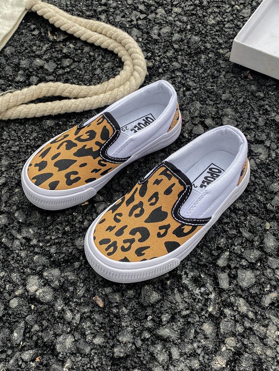 Witte stoffen schoenen Baby Mid-Top Sneakers Kinderen Canvas schoenen Lente en herfst Koreaanse versie Eenvoudige jongens en meisjes Modieuze lage uitgesneden casual veter hardloopschoenen Klassieke lage uitgesneden canvas schoenen Trendy veelzijdige casual sport skateboard kinderschoenen