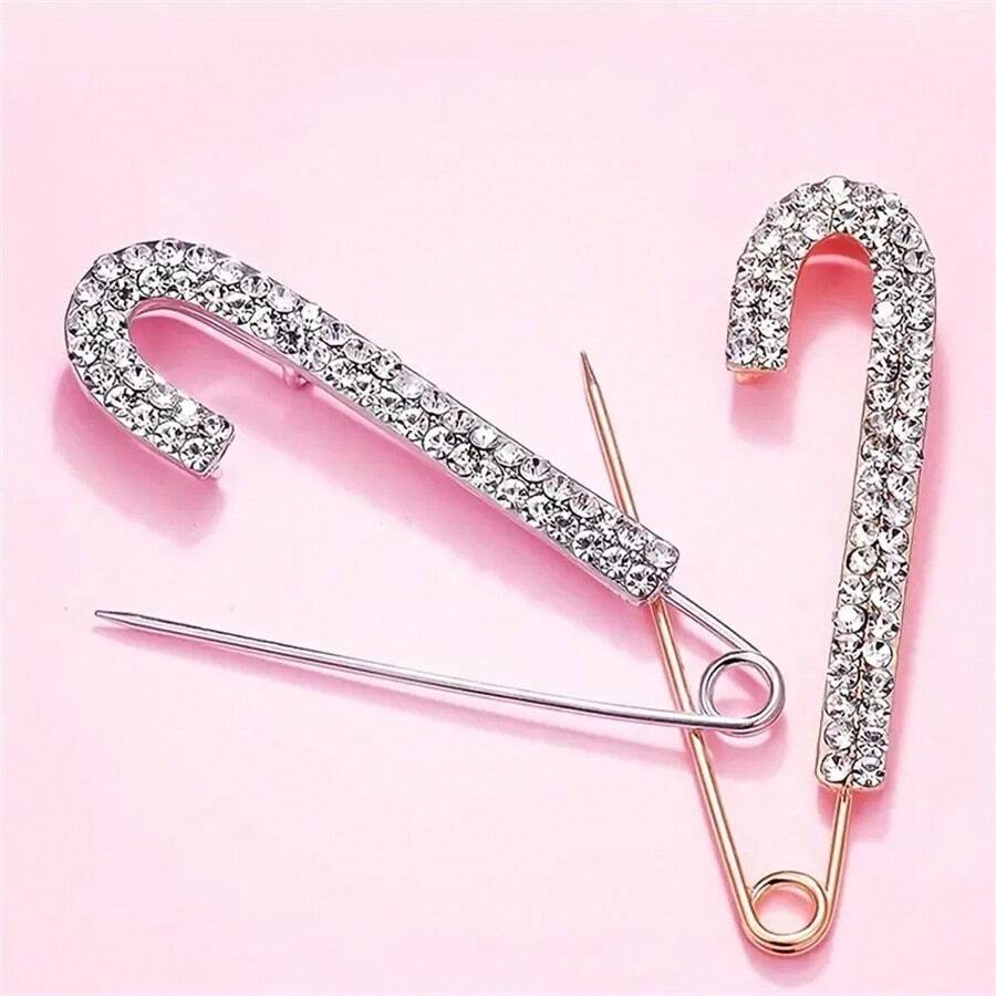 2pcs Elegant Golden And Silvery Rhinestone Sweater Cardigan Pin Brooch - Luxurious Simple Design For High-End Fashion - Oversized For Statement Look, Securely Fixed, Perfect For Exuding Confident Elegant
