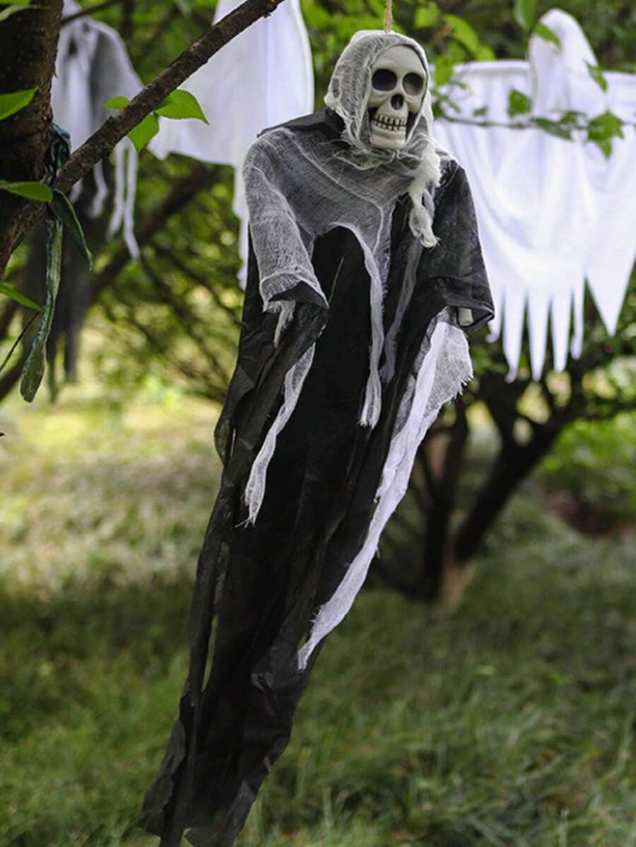 1pc Halloween Hanging Ghost Skeleton Head Decoration, Used For Haunted Houses & Doors, Yard Gatherings, Indoor/Outdoor Halloween Decor, Scary And Skeleton Prop Fall Autumn,Christmas