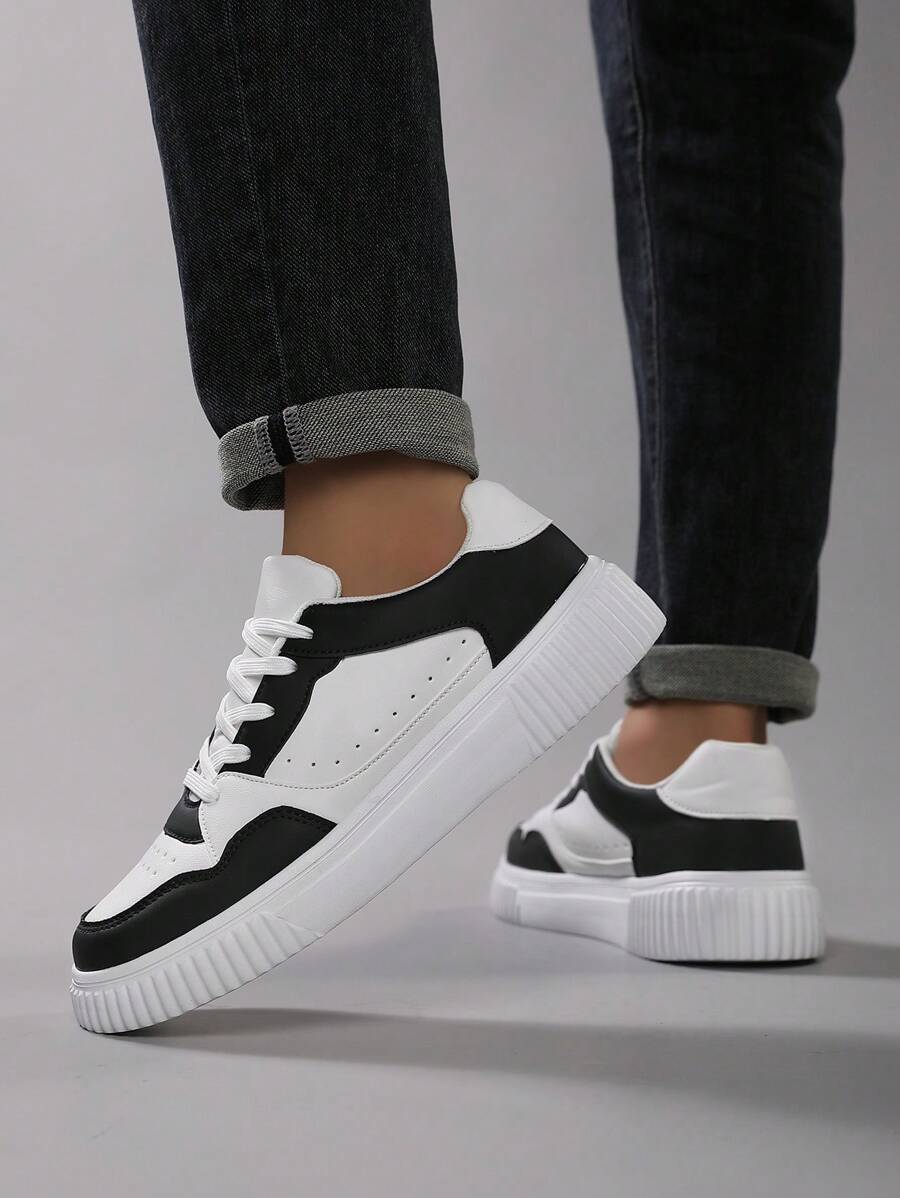 Scarpe da skate alla moda bianche con lacci tondi a punta bassa e traspirante per uomo, leggere e versatili, campus stile sneakers moda