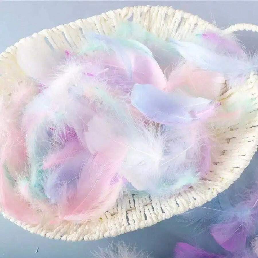 100 Stücke Gänsefeder 4-7cm kleine schwebende Federn, rosa Schwanenfeder Plüsch für Handwerk, Hochzeit, Schmuck, Dekoration