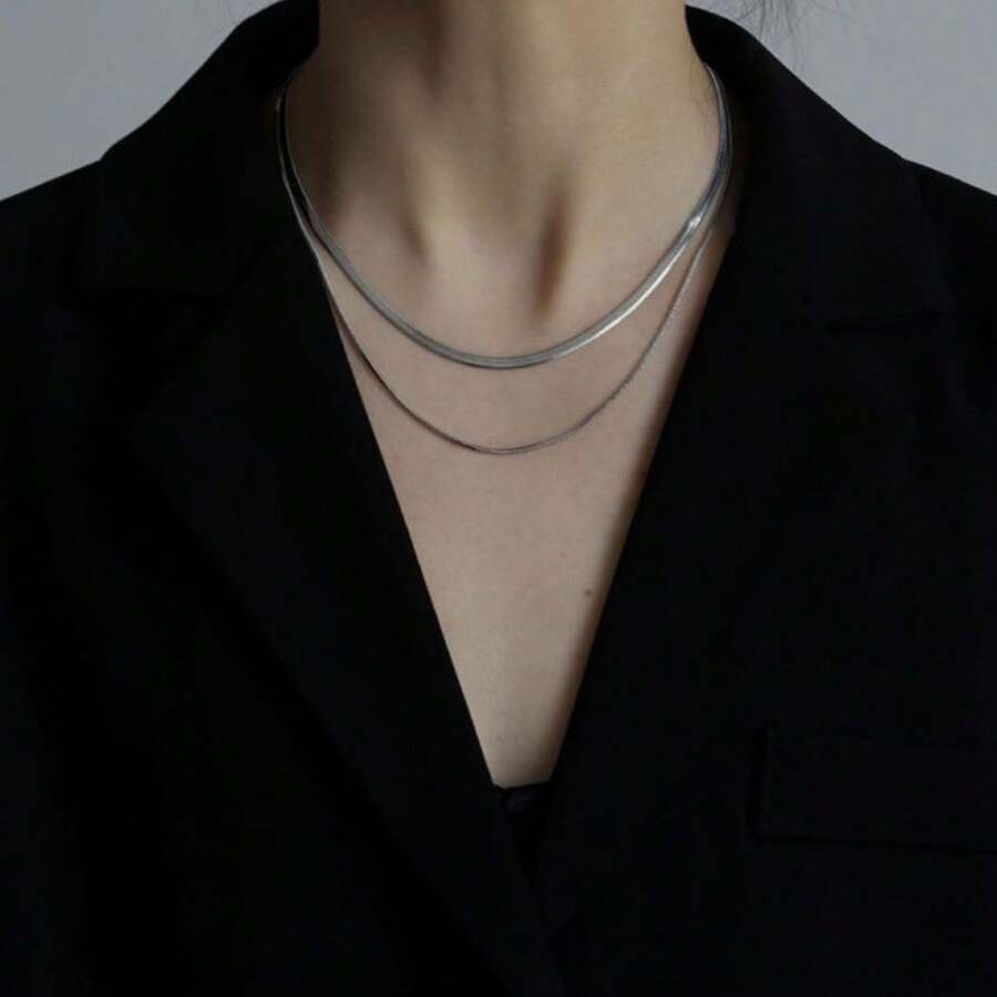 colar Europeu e americano ins maré moda retro dupla cobra osso empilhado titânio aço K ouro curto titânio aço colar clavícula cadeia mulher