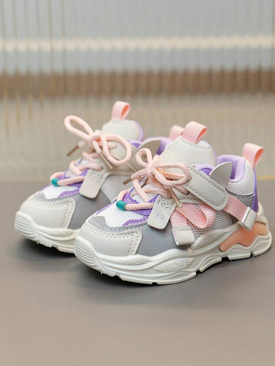 Rutschfeste Sportschuhe mit weicher Sohle für Kleinkind Mädchen, modische Segeltuch Sneaker, atmungsaktive Mesh Schuhe für Babys, lässige, Schuhe
