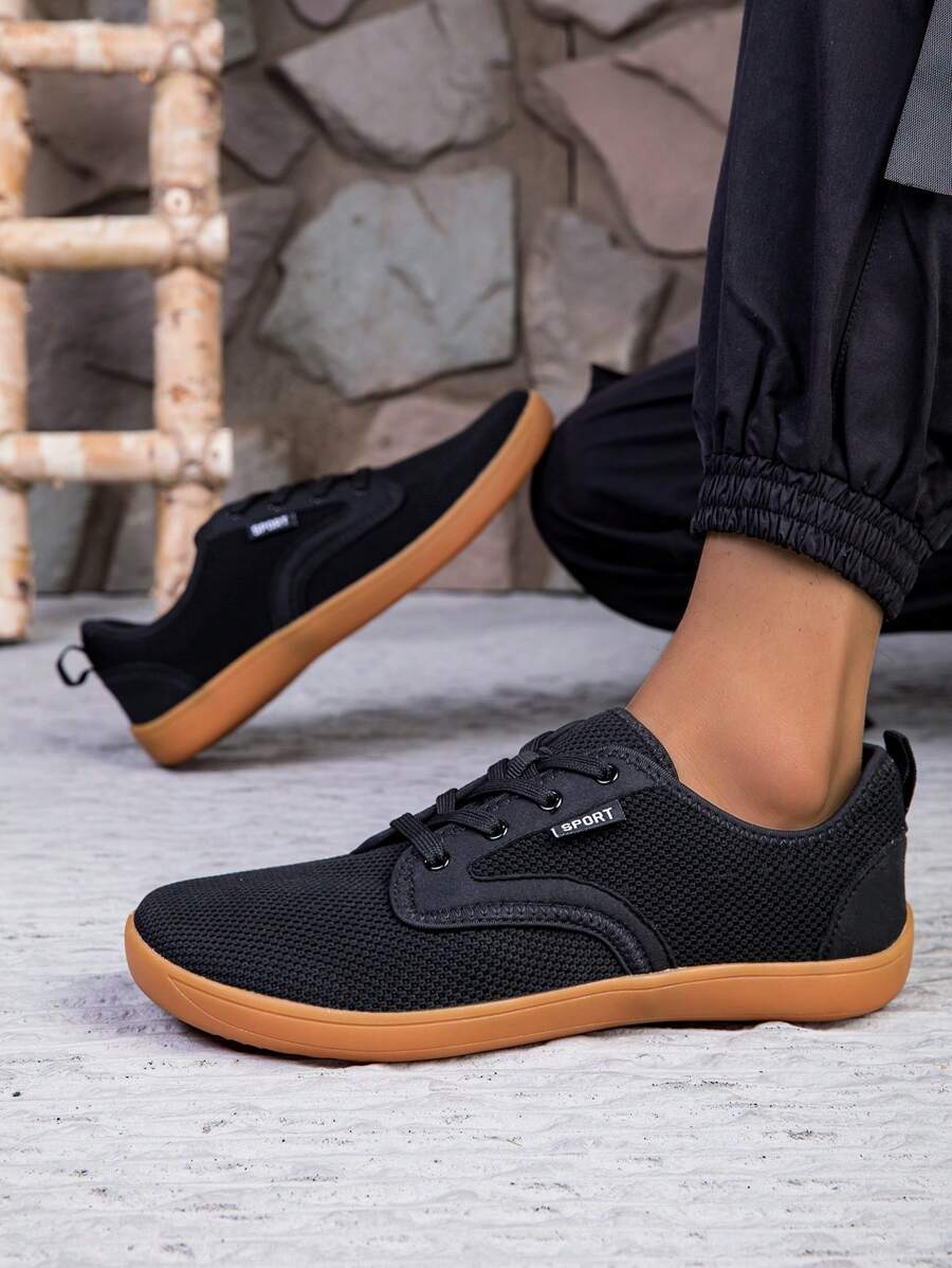 Minimalistische, flache Sportschuhe für Damen mit weiter Passform, lässige Outdoor-Sneaker zum Schnüren, bequeme Low-Top-Sportschuhe