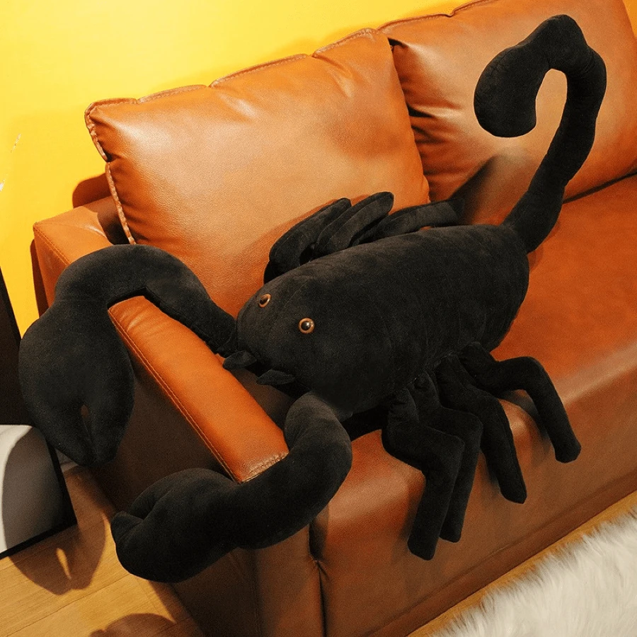 Preparado para Halloween - Escorpión negro de peluche realista: 3D serie oscura, animal de peluche para una decoración espeluznante del hogar o un juguete festivo