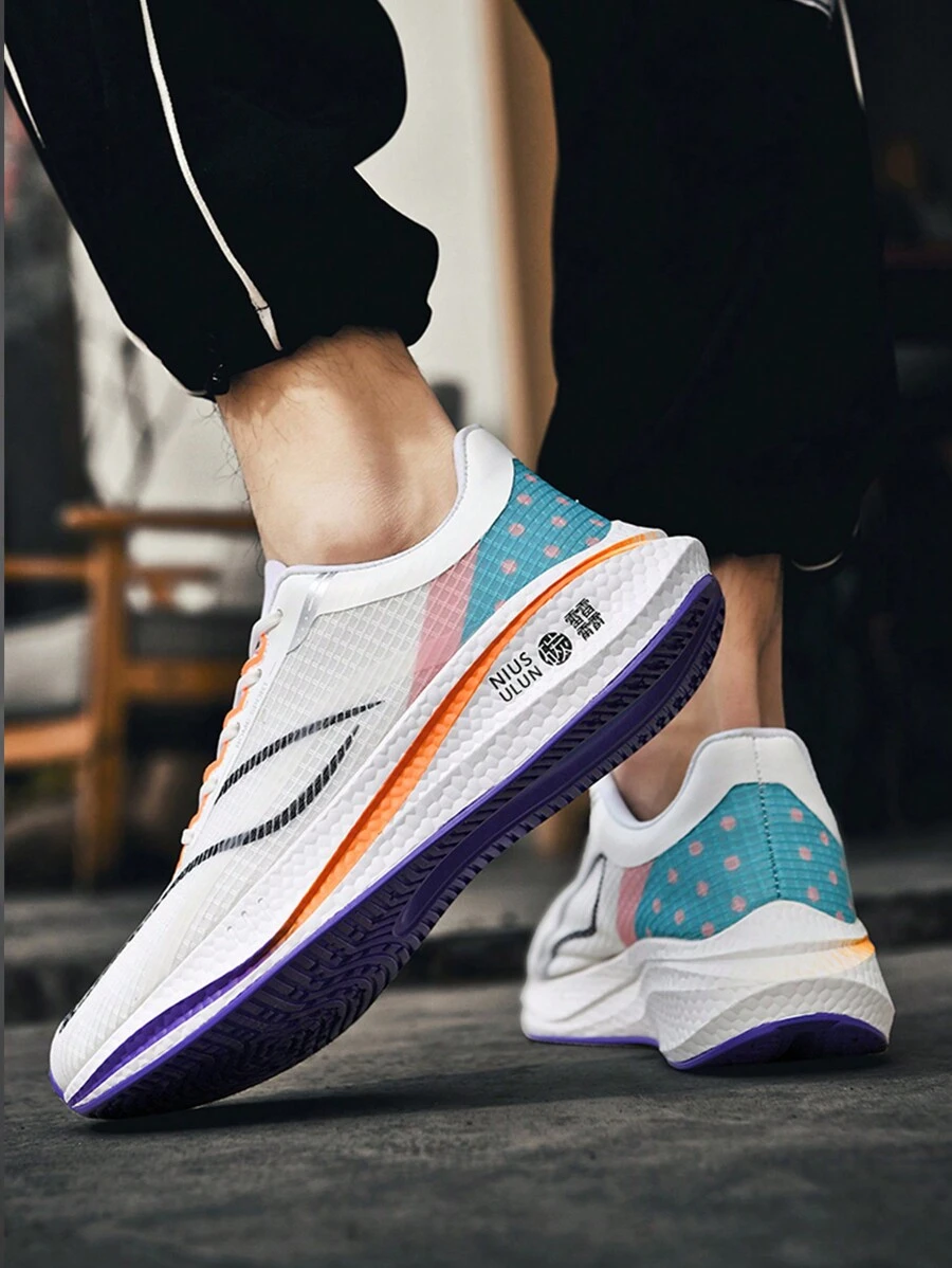 Sportschoenen voor heren 2024 Nieuwe zomerloopschoenen Casual mesh sneakers Schokabsorptie en ademend