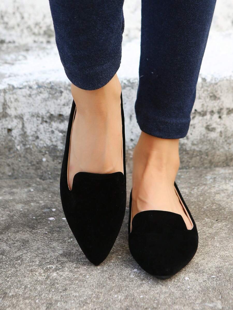 Mocasines cómodos de suela suave, de punta poco profunda y negros, de uso versátil para mujer, ideales para el trabajo y el uso casual, con diseño slip-on, para primavera y otoño