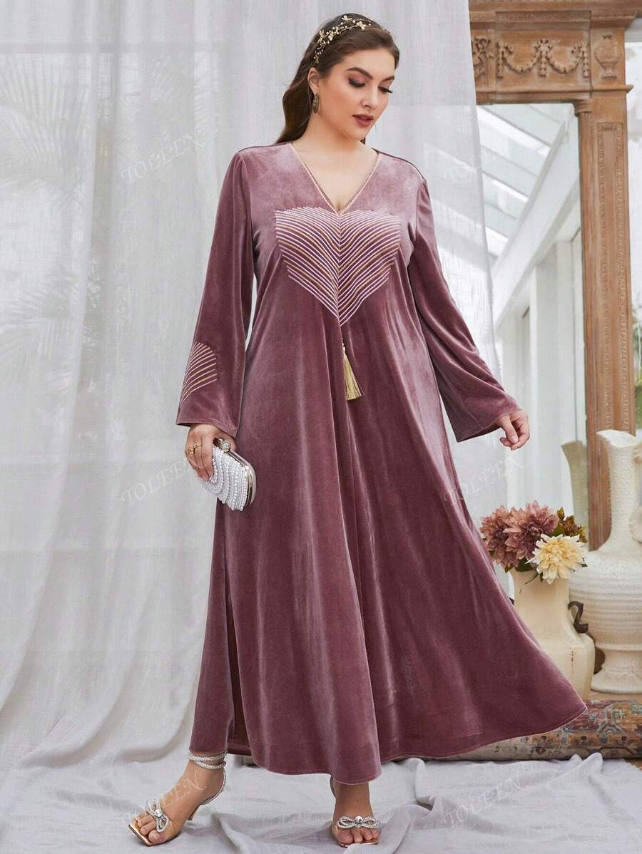 Women Plus Size V-Neck Long Sleeve Velvet Patchwork Striped Tassel Design Dress