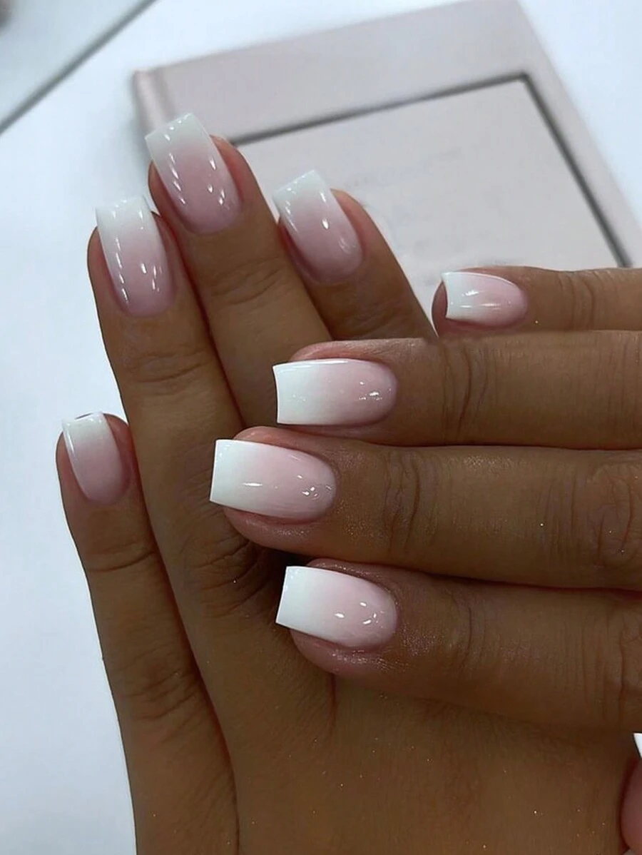 24 pezzi toppe adesivi per unghie finte corte quadrate minimaliste in sfumature di rosa e bianco, indossabili, per uso quotidiano, casual, per il tè del pomeriggio e all'aperto