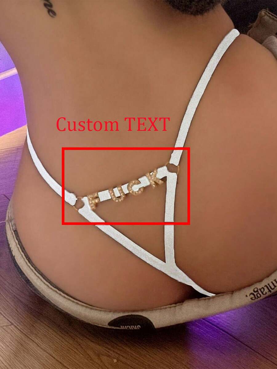 String fantaisie personnalisé drôle avec breloques dorées Nom personnalisé String avec breloque avec n'importe quel nom Bikini String personnalisé Cadeau de couple Cadeaux de Noël Joyeux Noël Sous-vêtements de Noël personnalisés, Coloré, Mignon, Adorable, Sobre, Drôle, Personnalisé, Unique, Personnalisé, Cadeau idéal pour lui, Cadeau idéal pour elle, Petit ami, Petite amie, Famille, Amis, Grands-parents, Elle