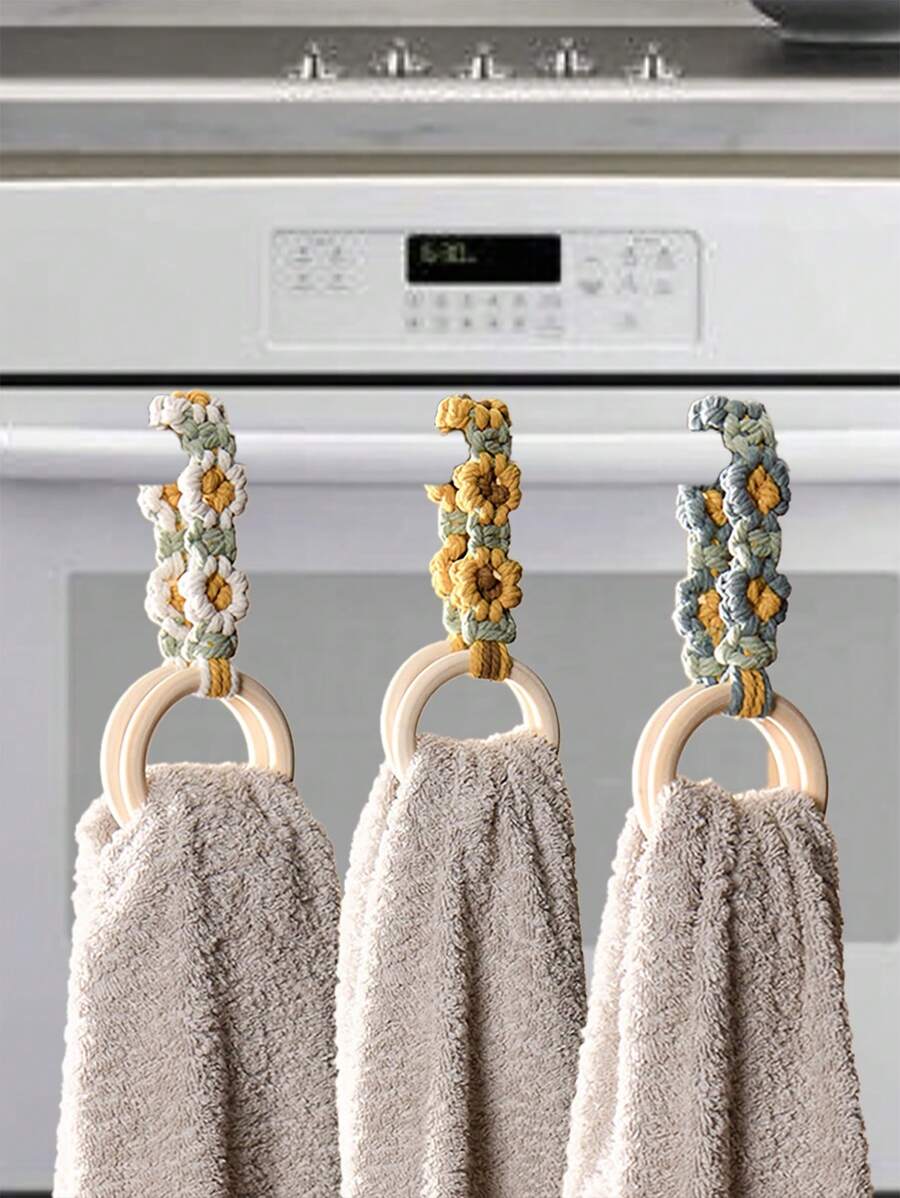 1pc Kitchen Towel Holder ~ Daisy Macrame Towel Holder ~ Tea Towel Holder ~ Boho Decor ~ Everyday Boho Kitchen Decor ~ Gift Idea,Home Decor ,Room Decor,Wall Decor Gifts Birthday Graduation
