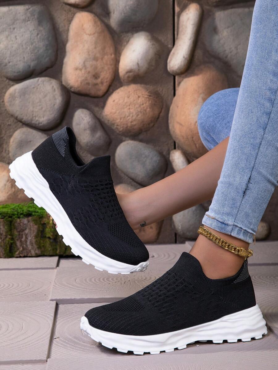 Bottes chaussettes à enfiler pour femmes automne-hiver. Nouvelles bottes courtes en tricot élastique. Chaussures-chaussettes décontractées à semelle épaisse. Baskets mode respirantes