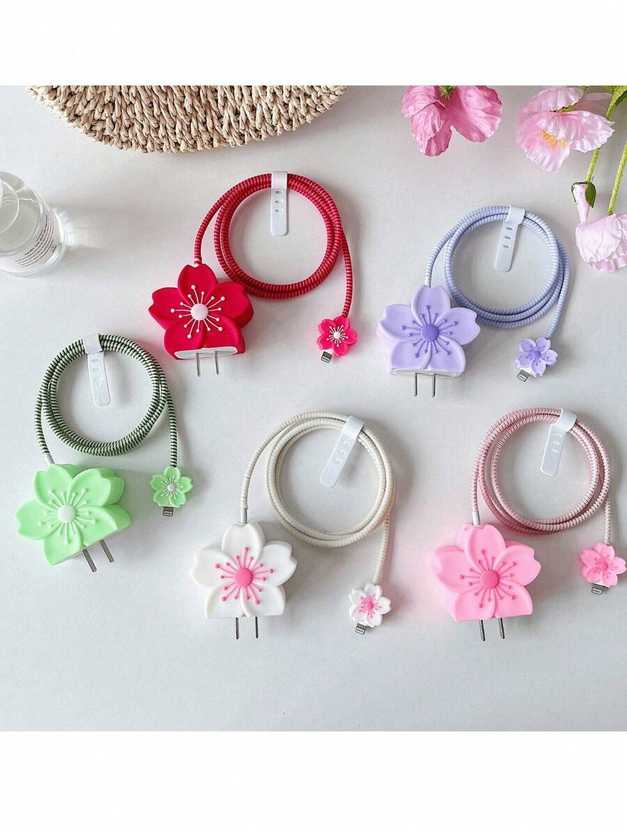 4 pièces/set Protecteur de câble de charge en silicone coloré à motif floral, compatible avec un câble de charge de 1,5 m et un adaptateur de charge rapide de 20 W, compatible avec 12/13/14, enrouleur de câble, anti-rupture et couvercle d'adaptateur en TPU, protecteur de chargeur