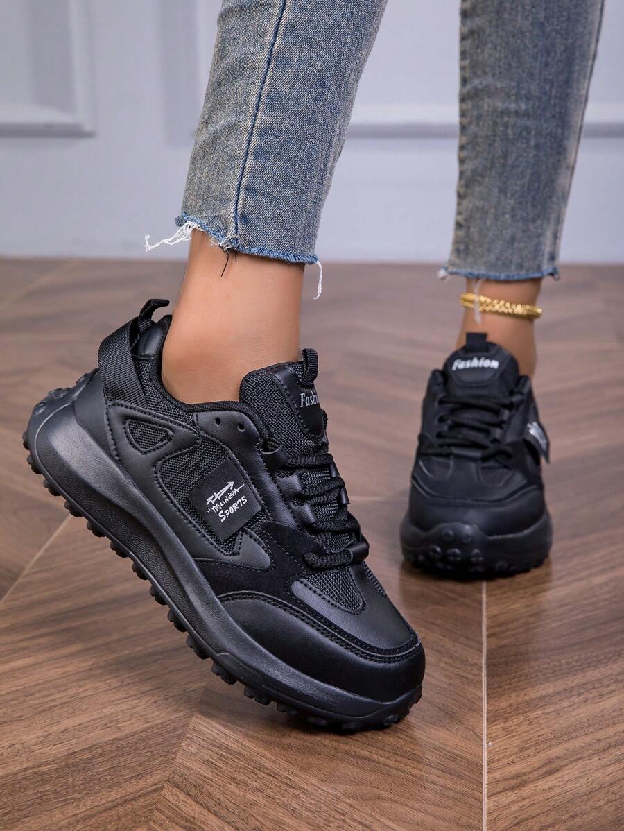 2024 neue Design Schnür Lässig Schuhe, flache rutschfeste hochelastische Popcorn Sohle, Pendler & Retro Stil, Outdoor Wandern, ultra weiche Sohle, Wander Lässig Schuhe